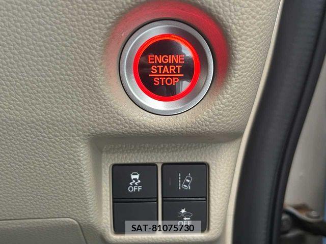 Honda N BOX 2017-11 7328750-13