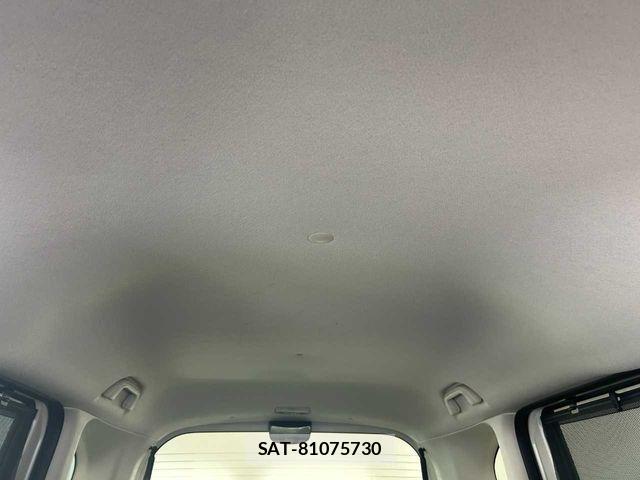 Honda N BOX 2017-11 7328750-23