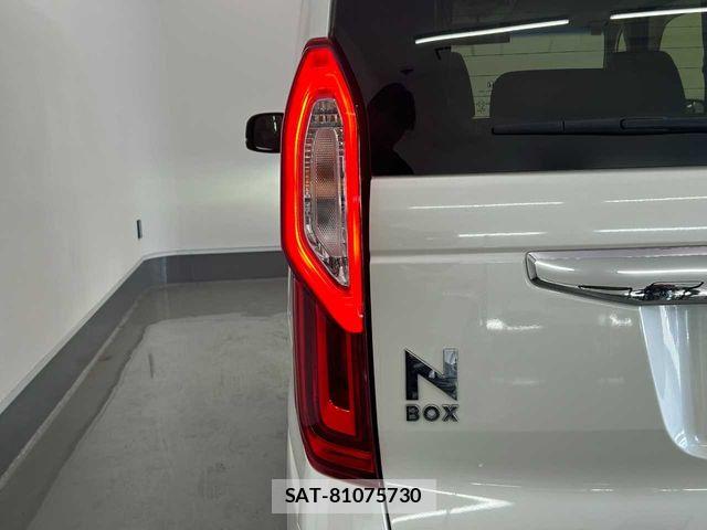 Honda N BOX 2017-11 7328750-29