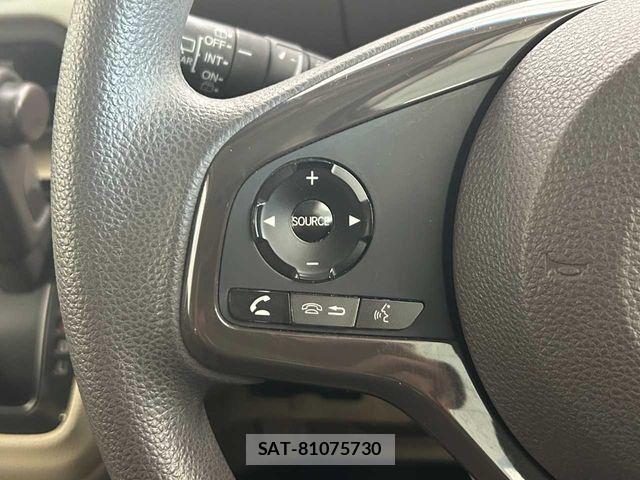 Honda N BOX 2017-11 7328750-8