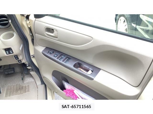 Honda N BOX 2015-06 7328763-9