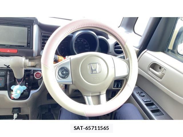 Honda N BOX 2015-06 7328763-14