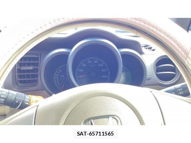 Honda N BOX 2015-06 7328763-15