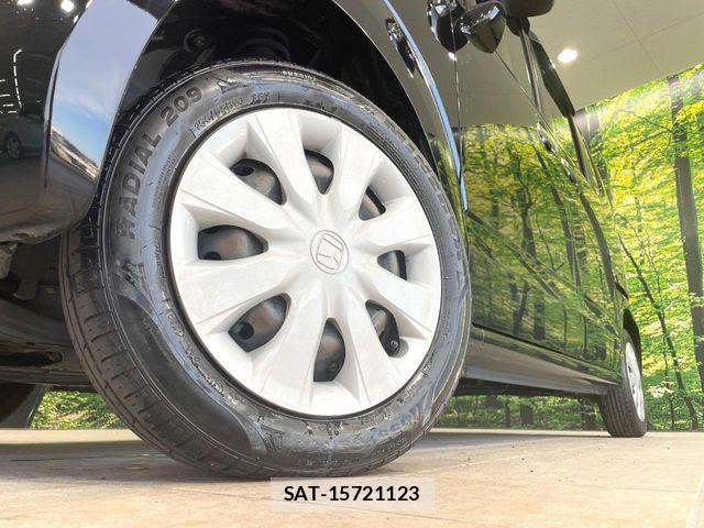 Honda N BOX 2016-04 7328732-12