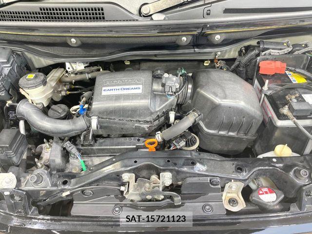 Honda N BOX 2016-04 7328732-17