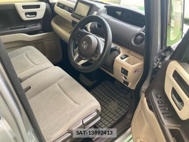 Honda N BOX 2017-11 7328738-10