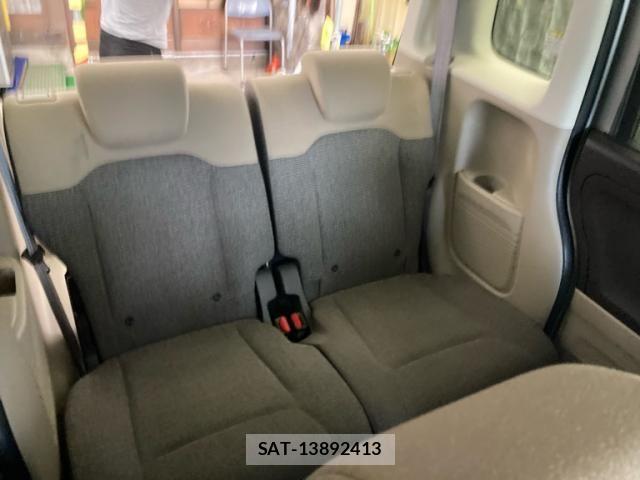 Honda N BOX 2017-11 7328738-12