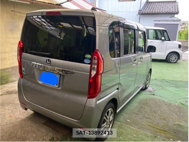 Honda N BOX 2017-11 7328738-1