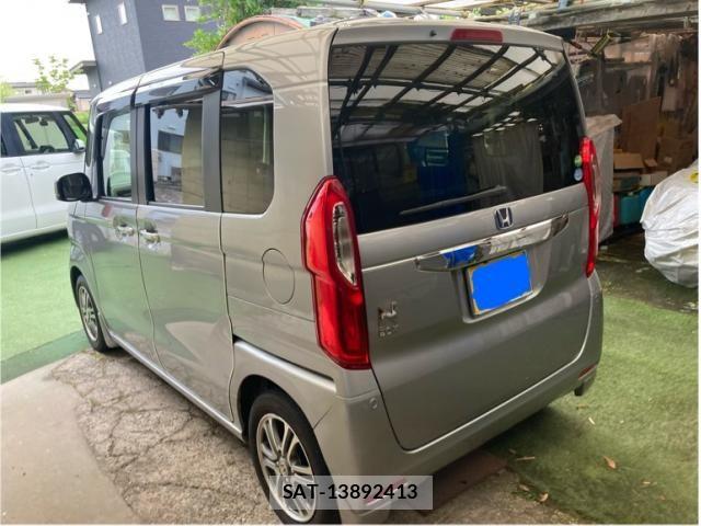 Honda N BOX 2017-11 7328738-4