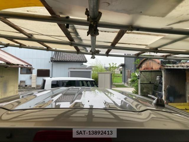 Honda N BOX 2017-11 7328738-5