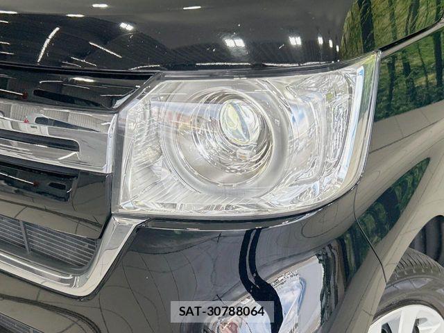 Honda N BOX 2022-09 7328715-11