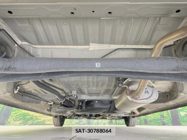 Honda N BOX 2022-09 7328715-18