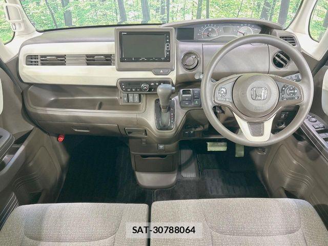 Honda N BOX 2022-09 7328715-1