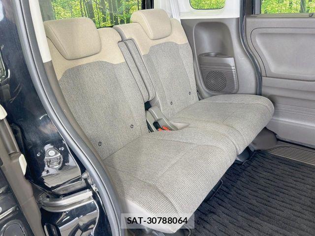 Honda N BOX 2022-09 7328715-8
