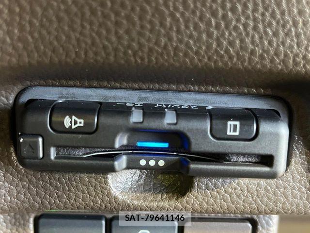 Honda N BOX 2023-01 7328692-7