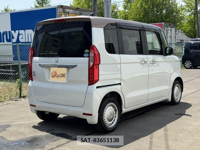 Honda N BOX 2019-05 7328752-1