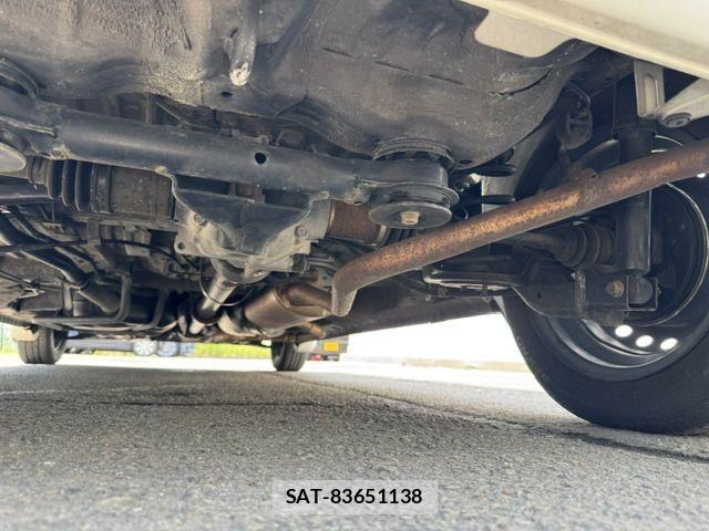 Honda N BOX 2019-05 7328752-6