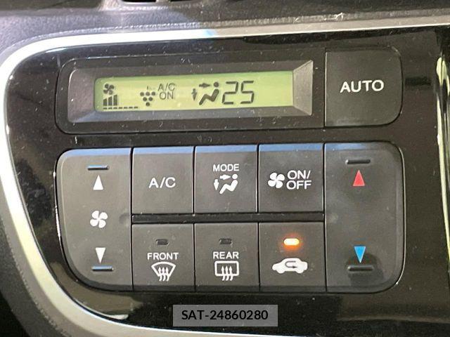 Honda N BOX 2017-05 7328739-6