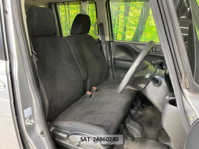Honda N BOX 2017-05 7328739-7