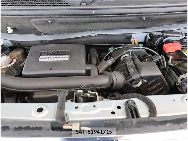 Honda N BOX 2017-09 7328730-18