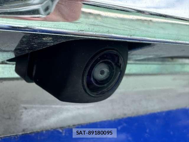 Honda N BOX 2023-07 7328690-10