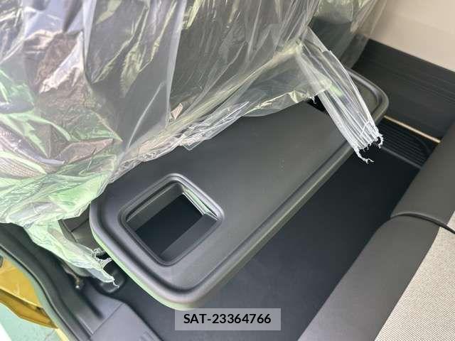 Honda N BOX 2026-03 7328673-9