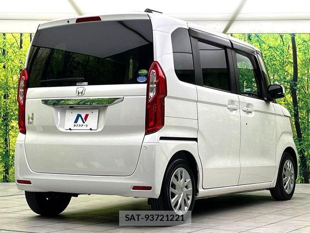 Honda N BOX 2019-06 7328713-16