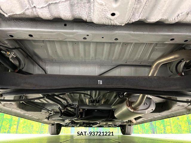 Honda N BOX 2019-06 7328713-18