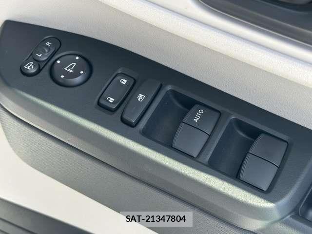 Honda N BOX 2026-03 7328678-15