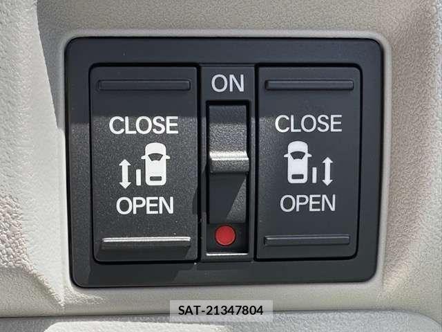 Honda N BOX 2026-03 7328678-16