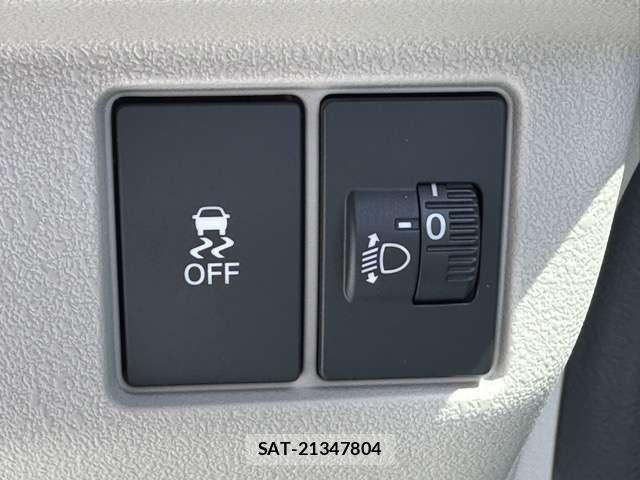 Honda N BOX 2026-03 7328678-17