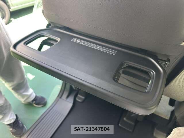 Honda N BOX 2026-03 7328678-8