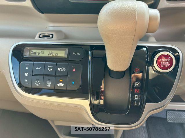 Honda N BOX 2014-02 7328753-18