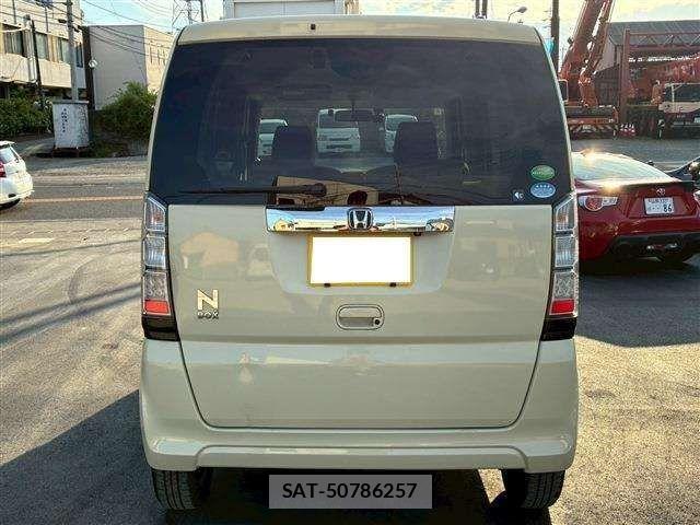 Honda N BOX 2014-02 7328753-5