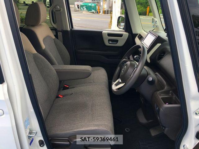 Honda N BOX 2021-02 7328733-18