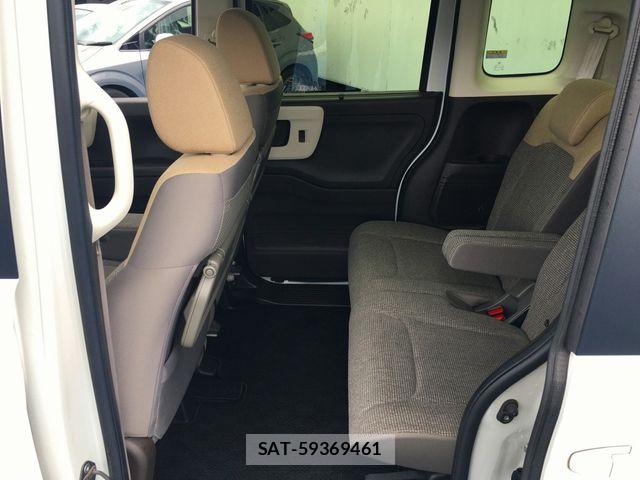 Honda N BOX 2021-02 7328733-22