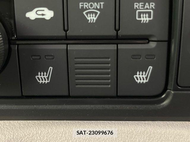 Honda N BOX 2025-02 7328688-5