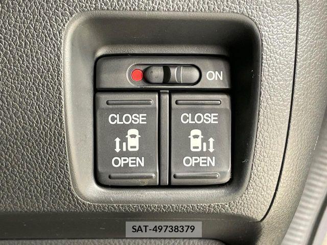 Honda N BOX 2017-02 7328716-4