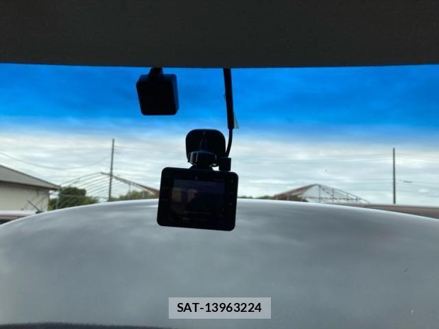 Honda N BOX 2013-07 7328765-17