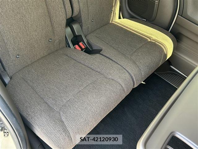 Honda N BOX 2023-09 7328691-17