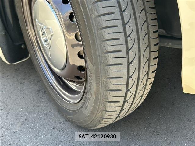 Honda N BOX 2023-09 7328691-7