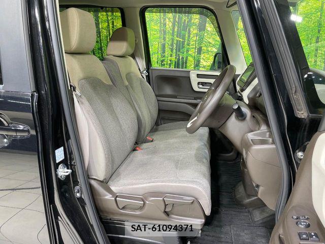 Honda N BOX 2021-06 7328704-7