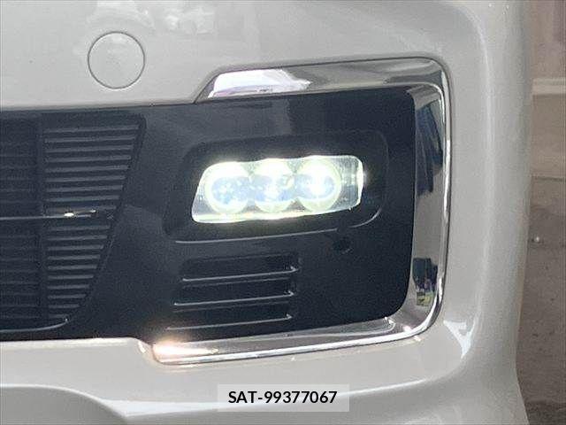 Honda N BOX 2023-01 7328682-11