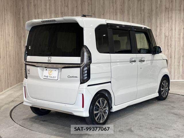 Honda N BOX 2023-01 7328682-17