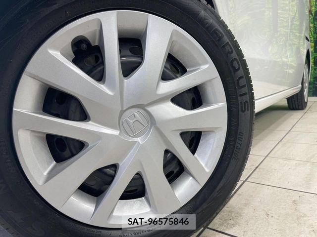 Honda N BOX 2019-11 7325827-12