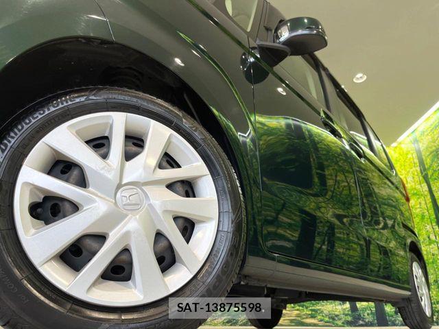 Honda N BOX 2018-05 7328728-12