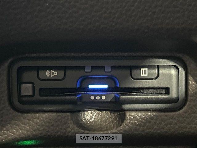 Honda N BOX 2021-05 7328693-6