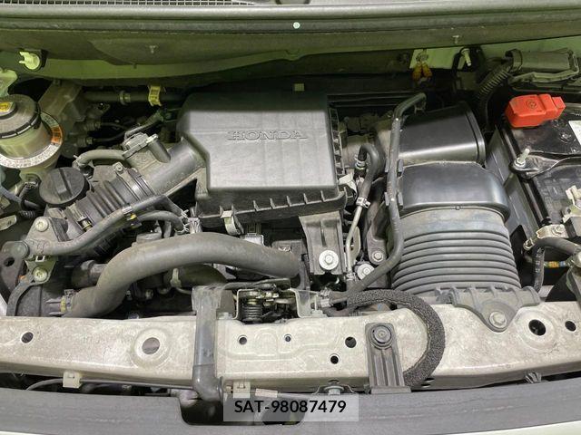 Honda N BOX 2021-06 7328696-17