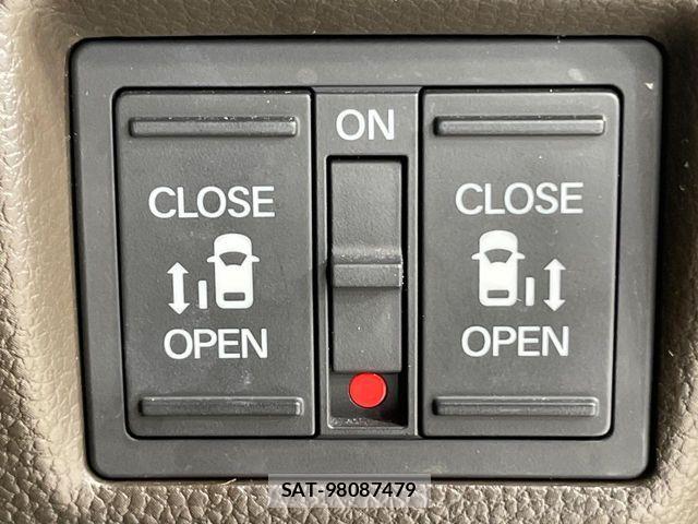 Honda N BOX 2021-06 7328696-4