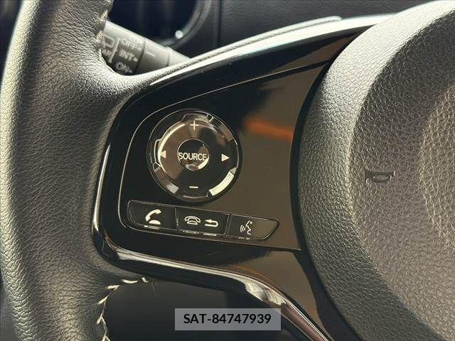 Honda N BOX 2023-10 7328667-24